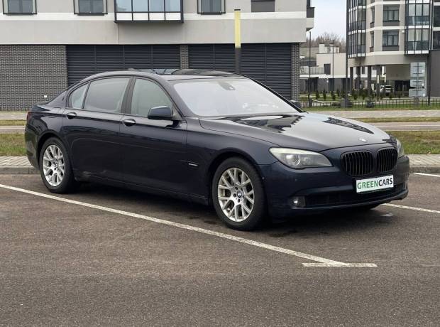 BMW 7 серия F02 (Long)