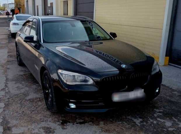 BMW 7 серия F02 (Long)  Рестайлинг, 2013, пробег 180000 км