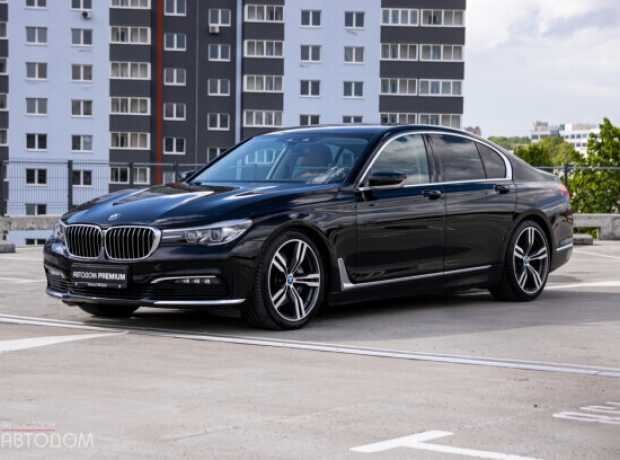 BMW 7 серия G11, 2016, пробег 213464 км BMW 7 серия G11, 2016, пробег 213464 км