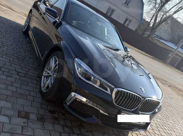 BMW 7 серия G11