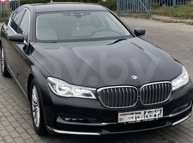 BMW 7 серия G11