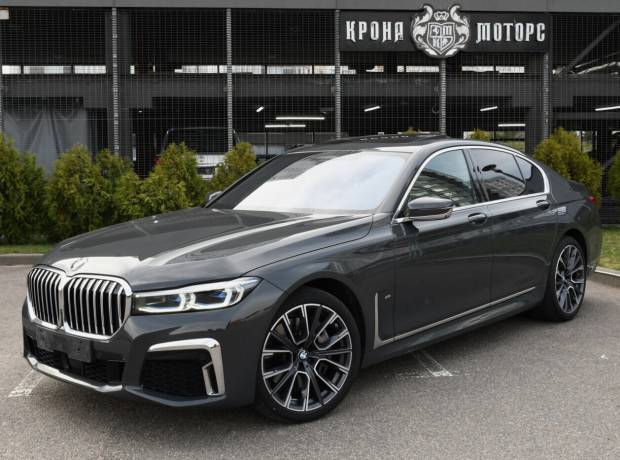 BMW 7 серия G11 Рестайлинг