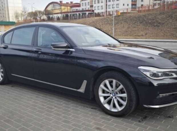 BMW 7 серия G12 (Long), 2015, пробег 425000 км