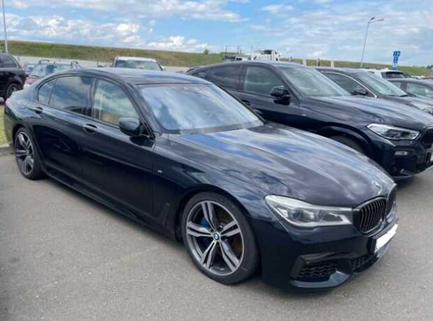 BMW 7 серия G12 (Long), 2016, пробег 210000 км