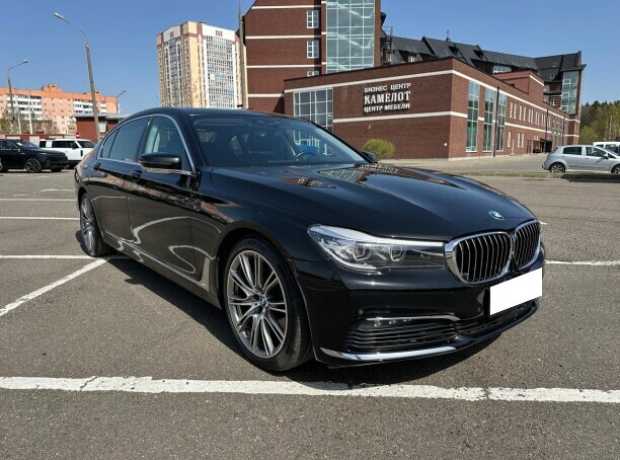 BMW 7 серия G12 (Long), 2016, пробег 226500 км BMW 7 серия G12 (Long), 2016, пробег 226500 км