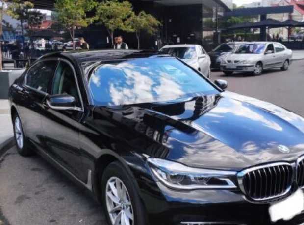 BMW 7 серия G12 (Long), 2016, пробег 399999 км