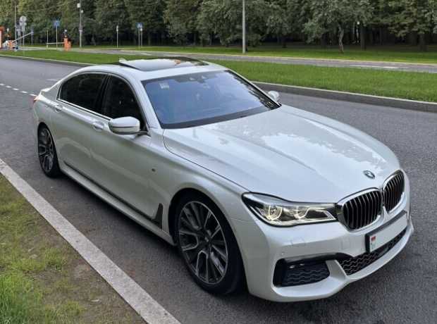 BMW 7 серия G12 (Long), 2017, пробег 193000 км BMW 7 серия G12 (Long), 2017, пробег 193000 км