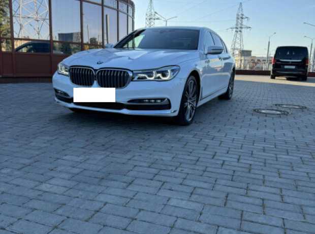 BMW 7 серия G12 (Long), 2018, пробег 138000 км