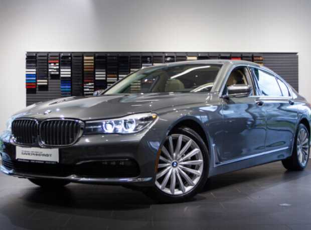 BMW 7 серия G12 (Long), 2018, пробег 90906 км BMW 7 серия G12 (Long), 2018, пробег 90906 км