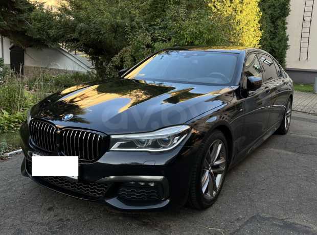 BMW 7 серия G12 (Long)