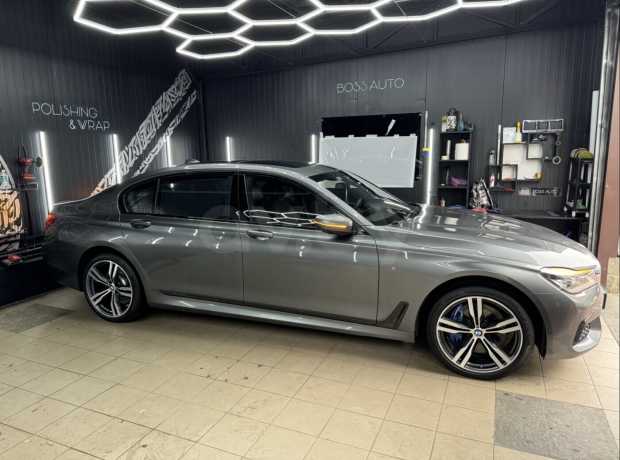 BMW 7 серия G12 (Long)