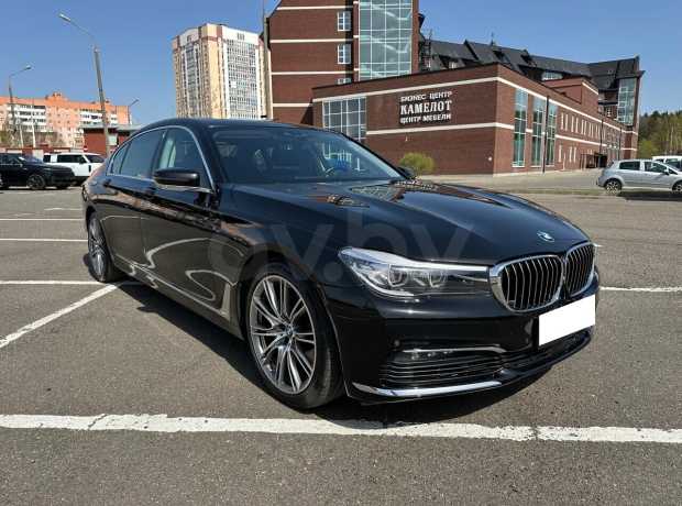 BMW 7 серия G12 (Long) BMW 7 серия G12 (Long)