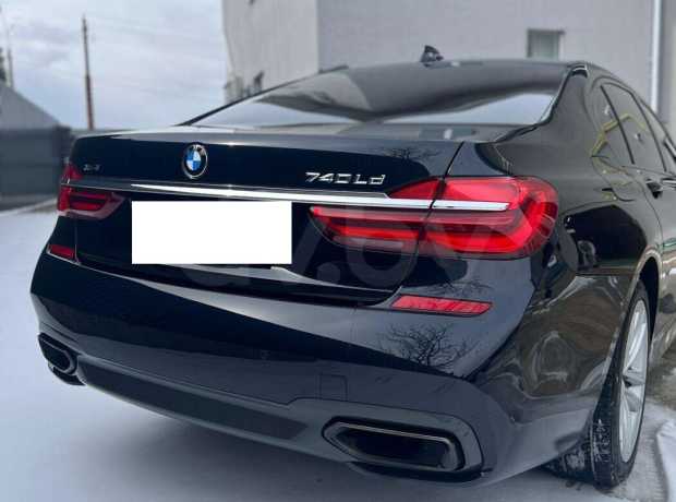 BMW 7 серия G12 (Long)