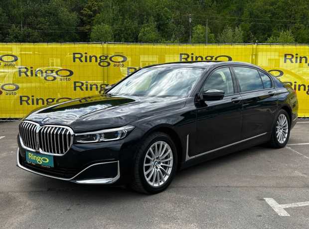 BMW 7 серия G12 (Long)