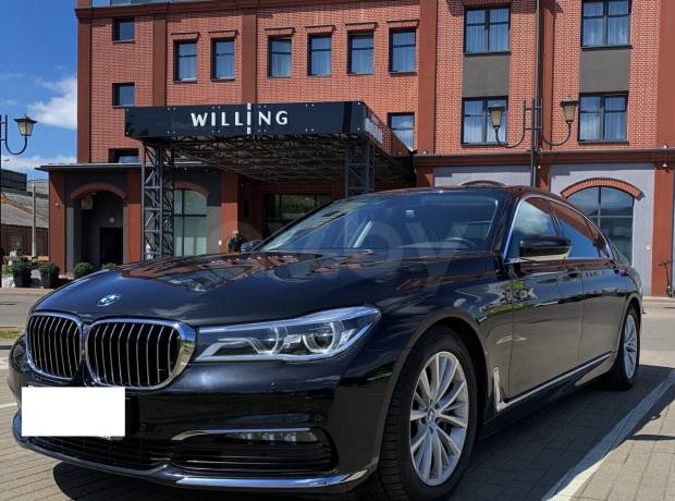 BMW 7 серия G12 (Long)