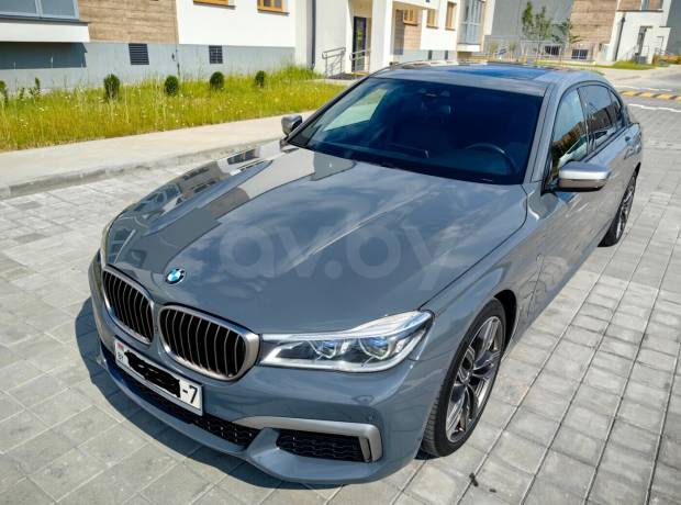 BMW 7 серия G12 (Long)