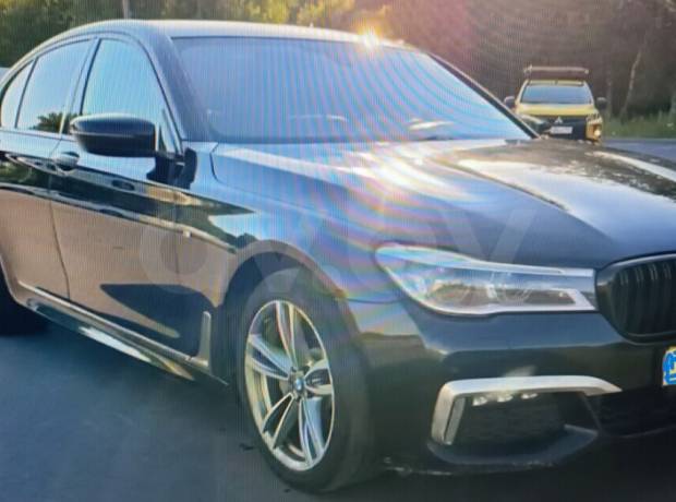 BMW 7 серия G12 (Long)