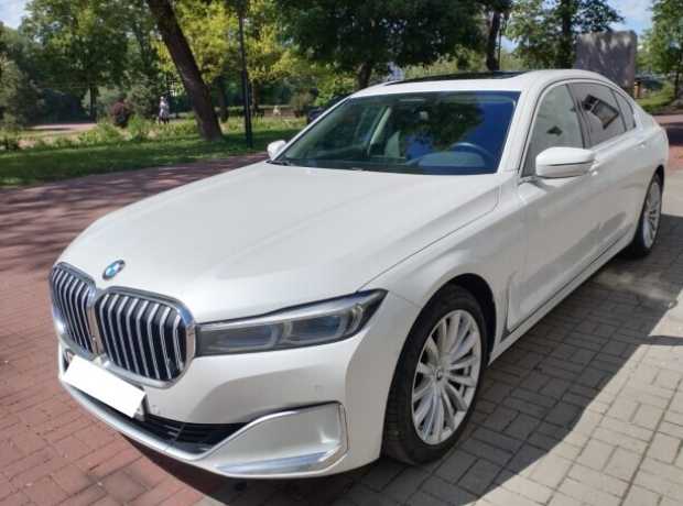 BMW 7 серия G12 (Long)  Рестайлинг, 2019, пробег 130000 км