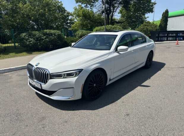 BMW 7 серия G12 (Long)  Рестайлинг, 2020, пробег 106000 км