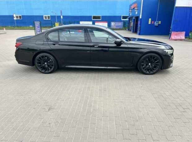 BMW 7 серия G12 (Long)  Рестайлинг, 2020, пробег 145000 км
