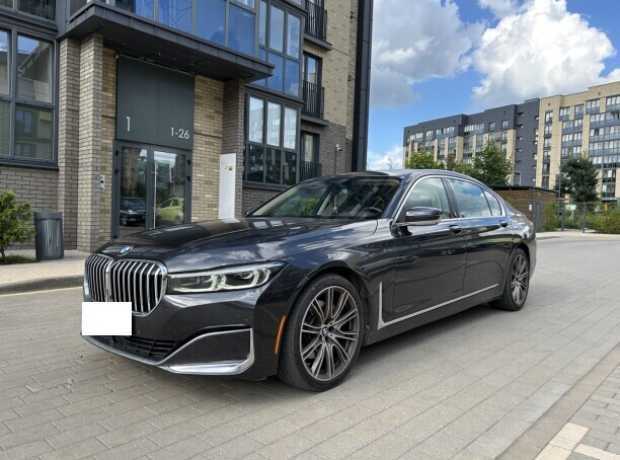 BMW 7 серия G12 (Long) Рестайлинг, 2021, пробег 128000 км BMW 7 серия G12 (Long) Рестайлинг, 2021, пробег 128000 км