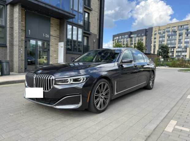 BMW 7 серия G12 (Long)  Рестайлинг, 2021, пробег 130000 км