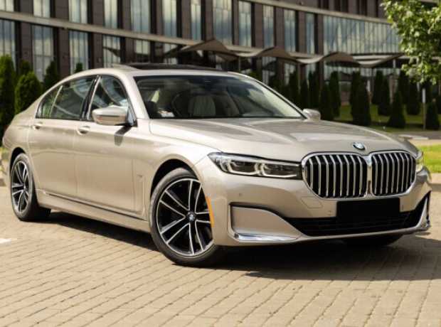 BMW 7 серия G12 (Long)  Рестайлинг, 2021, пробег 57000 км