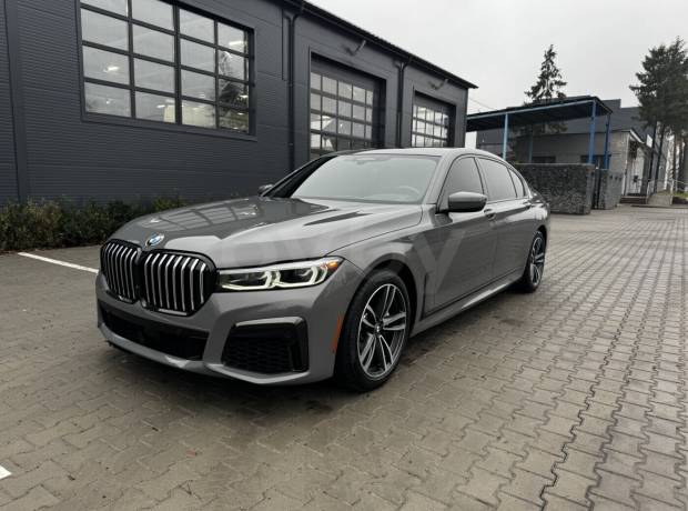 BMW 7 серия G12 (Long) Рестайлинг