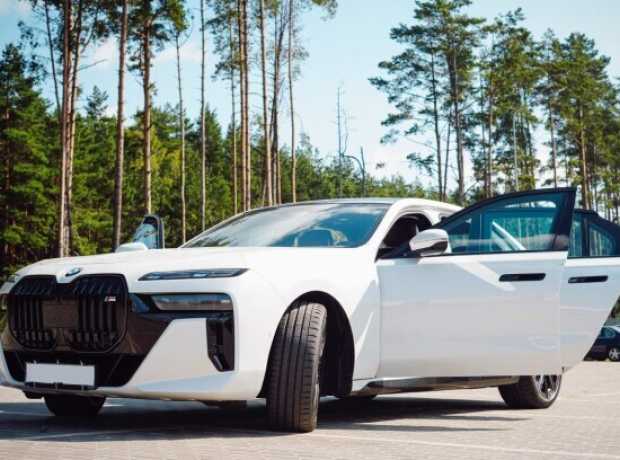 BMW 7 серия G70, 2022, пробег 23500 км