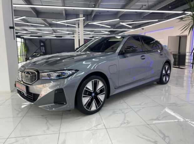 BMW i3 G28, 2024, пробег 90 км