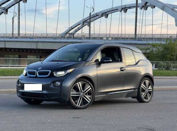 BMW i3 I01, 2017, пробег 102500 км
