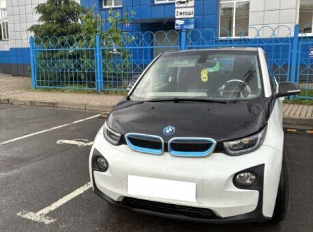 BMW i3 I01  Рестайлинг, 2017, пробег 66459 км