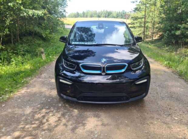 BMW i3 I01  Рестайлинг, 2018, пробег 15900 км