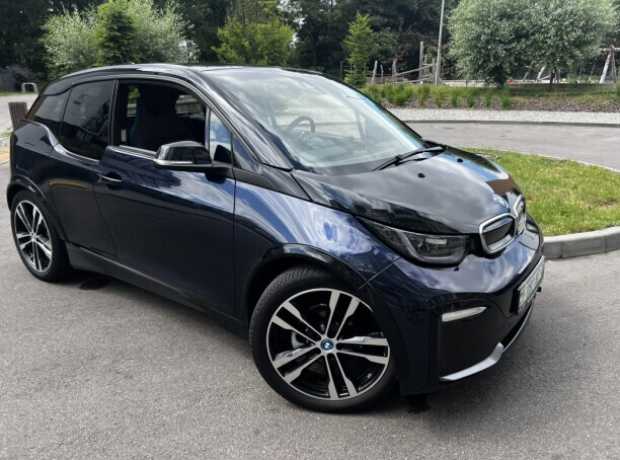 BMW i3 I01 Рестайлинг, 2019, пробег 81500 км BMW i3 I01 Рестайлинг, 2019, пробег 81500 км