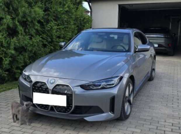 BMW i4 , 2023, пробег 38000 км