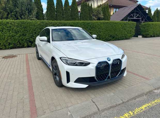 BMW i4 I