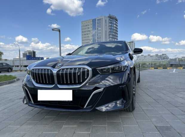 BMW i5 , 2024, пробег 11500 км