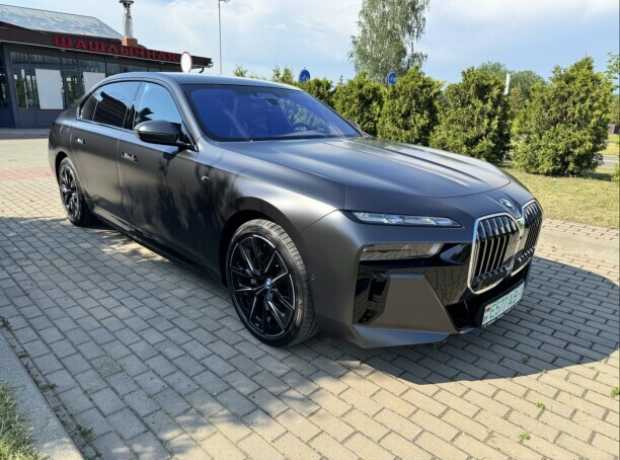BMW i7 , 2022, пробег 19000 км BMW i7 , 2022, пробег 19000 км