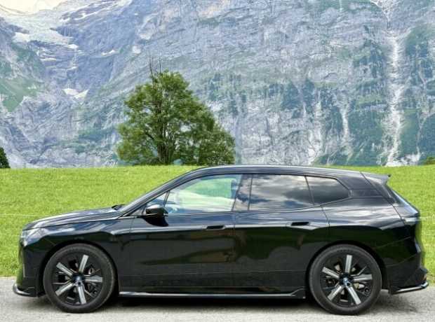 BMW iX i20, 2022, пробег 29000 км