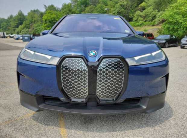 BMW iX i20, 2022, пробег 69000 км