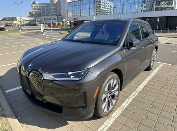 BMW iX i20, 2023, пробег 20000 км