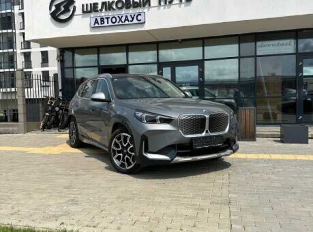 BMW iX1 , 2023, пробег 14000 км