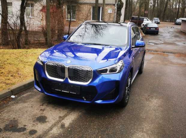 BMW iX1 I