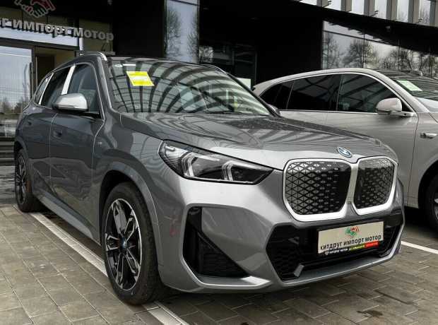 BMW iX1 I