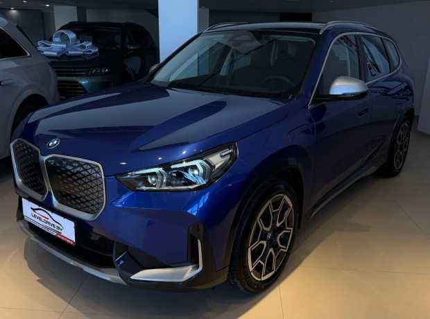 BMW iX1 I