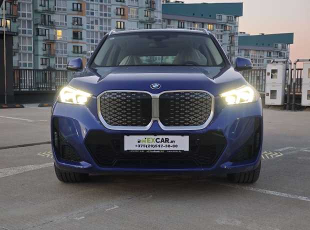 BMW iX1 I