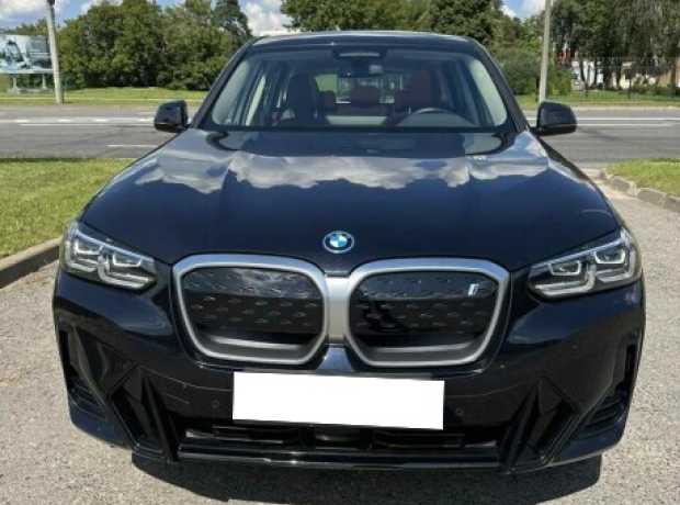 BMW iX3 , 2024, пробег 16500 км