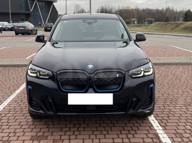 BMW iX3 I