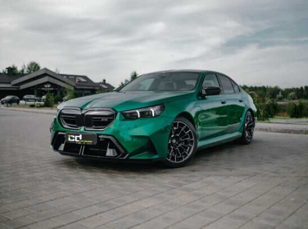 BMW M5 G90, 2024, пробег 17500 км