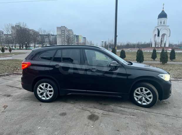 BMW X1 F48